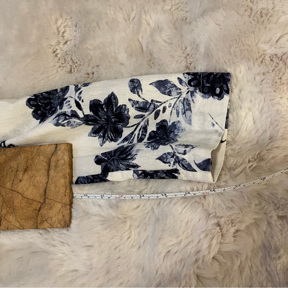 WILLIAM B Floral Blue & White Linen Rayon Blend Jacket Blazer 22” Pit to Pit L - Picture 7 of 9